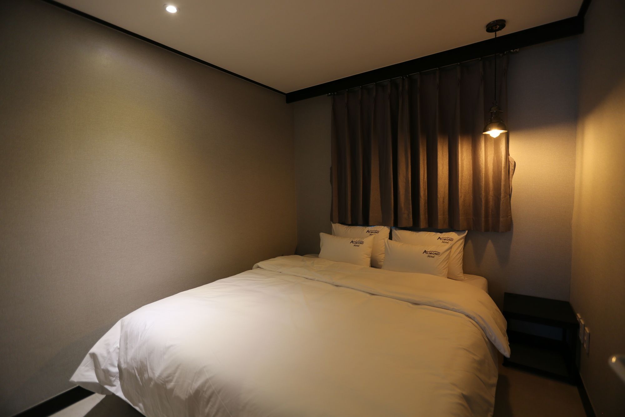Almond Hotel Gupo Station Busan Buitenkant foto